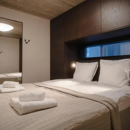 North Horizon 16d By Hilla * 레비