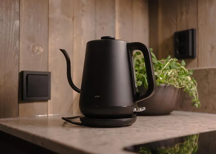 North Horizon 16d By Hilla