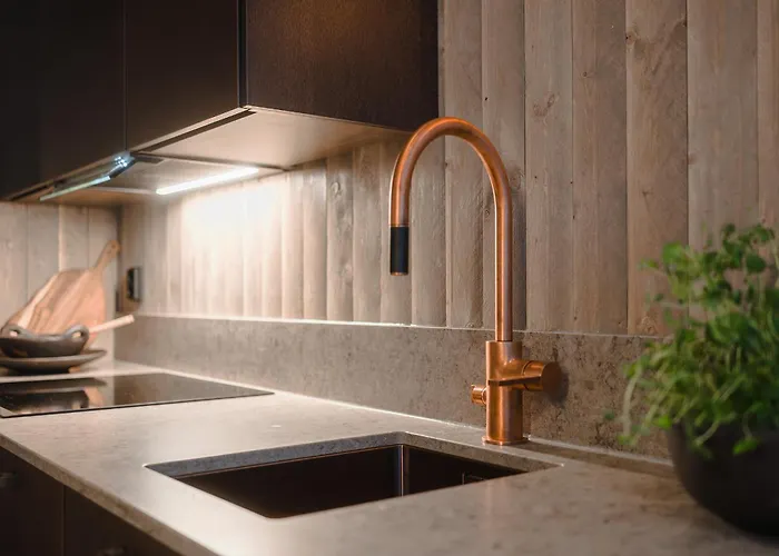 North Horizon 16d By Hilla